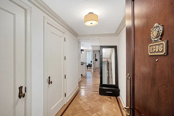 Rented by Compass | media 19