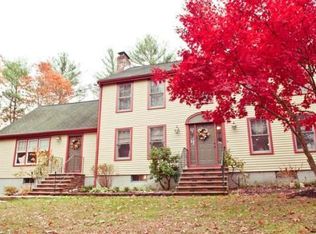 111 White Oak Ln, North Dartmouth, MA 02747