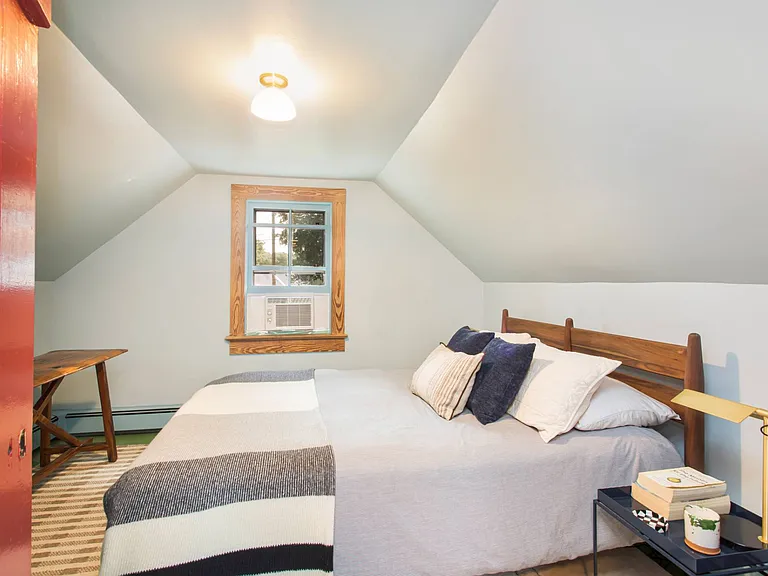 493 Abrahams Path — Photo 8