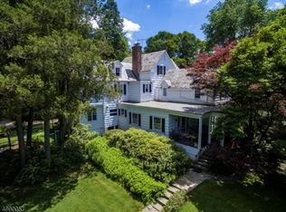 45 Village Rd, New Vernon, NJ 07976