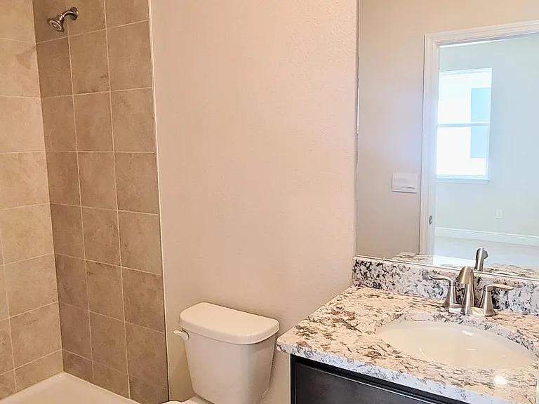 2128 Warren Acres Blvd — Photo 20
