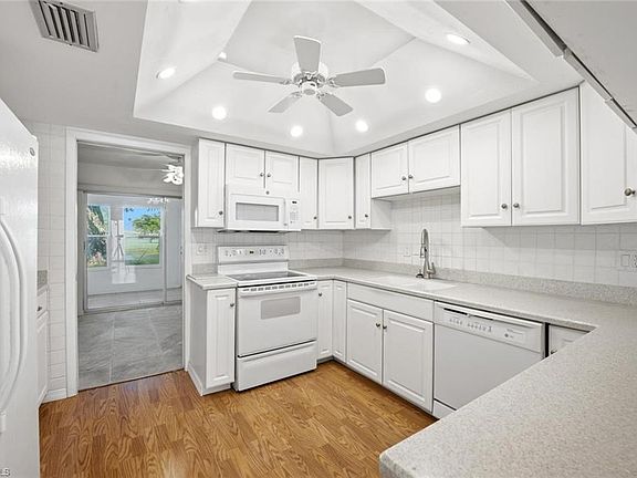 4th image of 522 Bristle Cone LN #62
