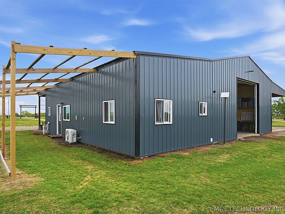 5th image of 7049 Sunshine Rd