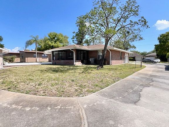 4th image of 32 Sanford Ave