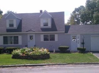 14 Woodland Cir, Methuen, MA 01844