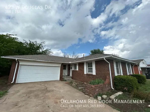 423 W Douglas Dr, Midwest City, OK 73110