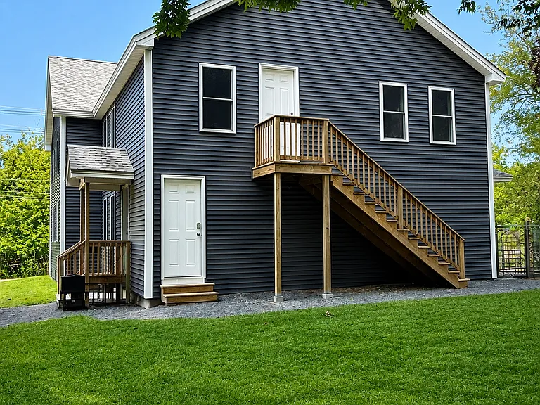 29 Elm St #B — Photo 19