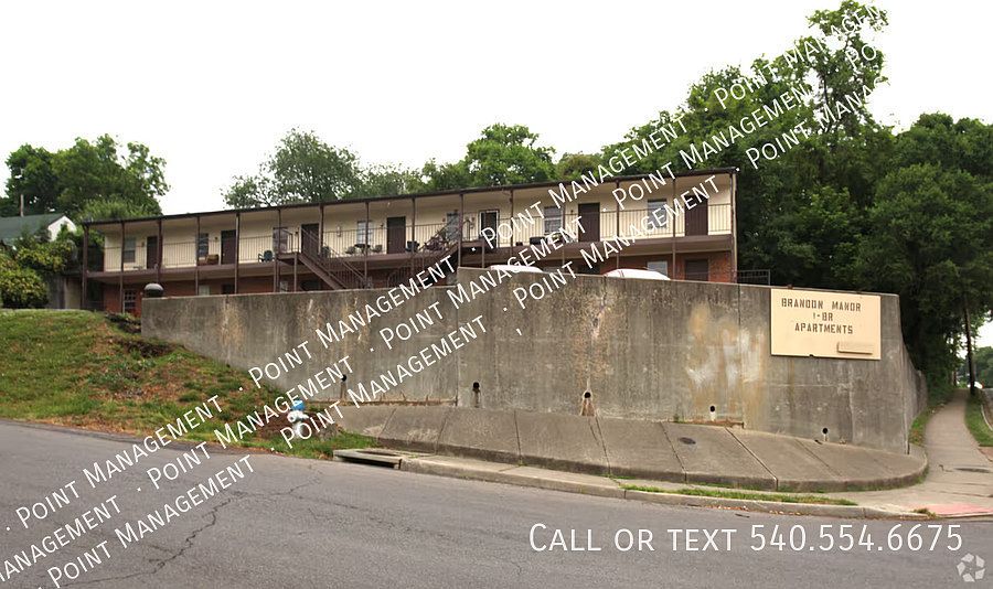 1st image of 2001 Lynn Ave SW #2