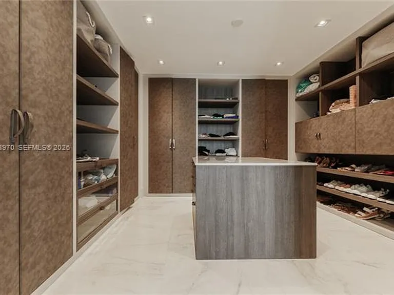 17141 Collins Ave #CU-1001 — Photo 31