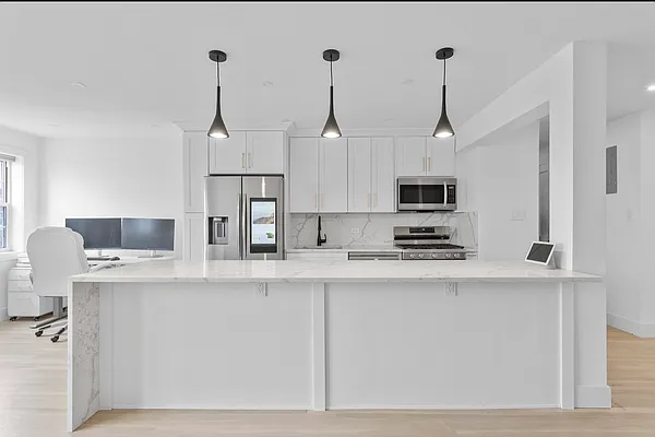 Sold by Owner | media 19