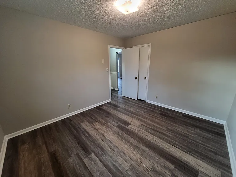 802A Biglen Rd — Photo 10