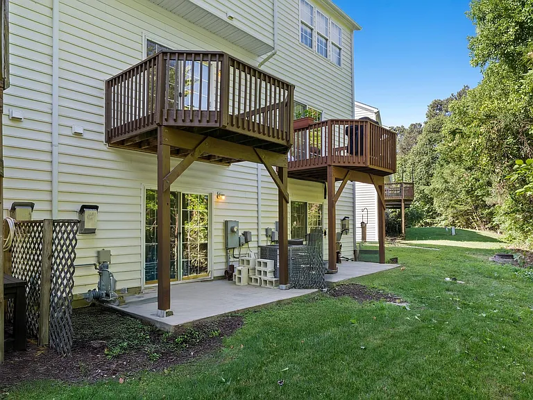 160 Grey Elm Trl — Photo 21