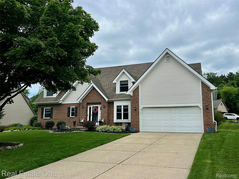 1st image of 1043 Ridgeview Cir