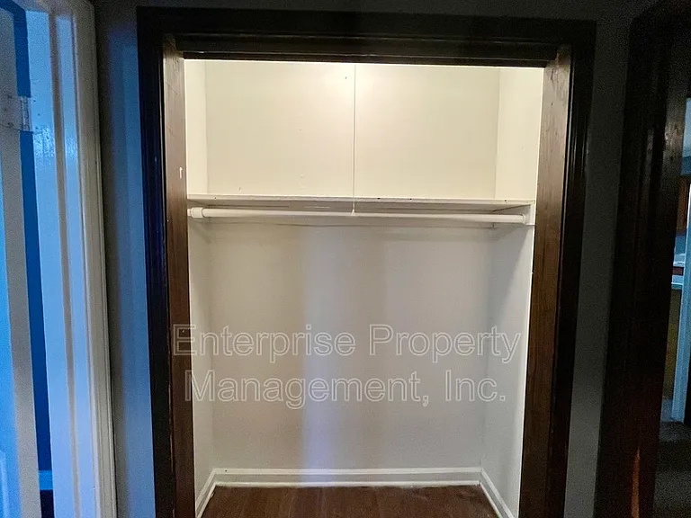 1922 Saint Elmo Ave — Photo 12