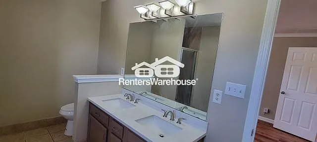 4745 King Saul Dr — Photo 9