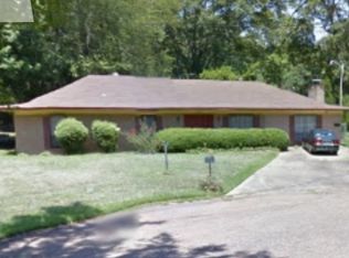 840 Beechwood Ct, Jackson, MS 39206