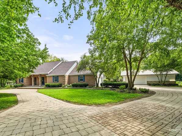 47W975 Lenschow Rd, Hampshire, IL 60140