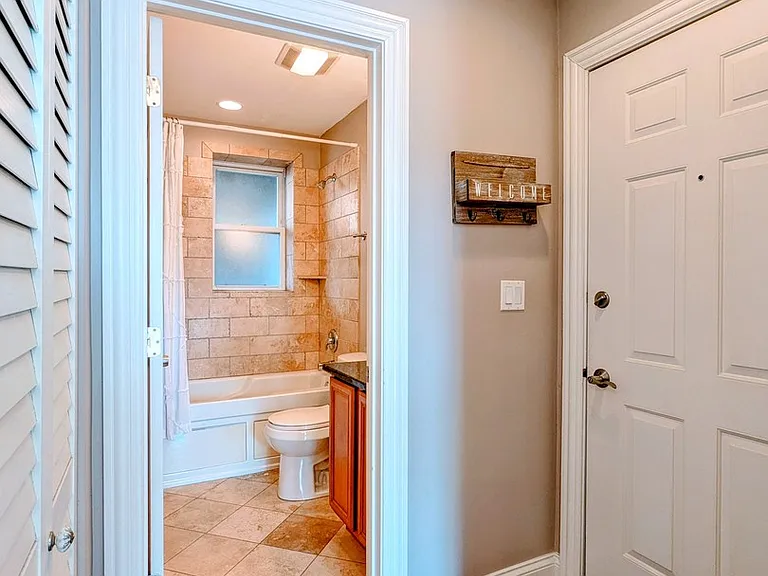 6146 N Ravenswood Ave #3E — Photo 6