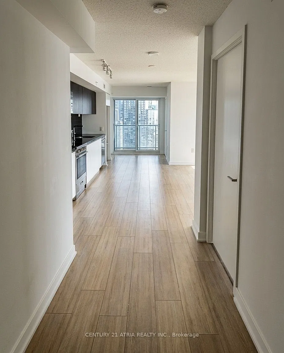3 bed, $4,200 — Photo 4