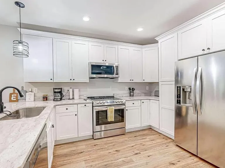 5 Evelyn Way NW #A — Photo 11