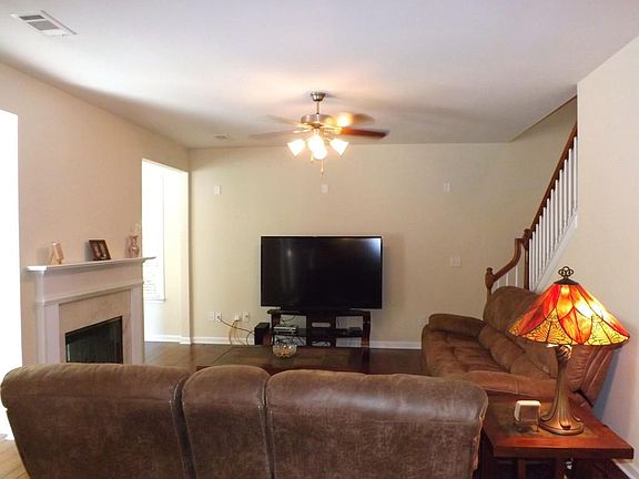 2nd image of 4456 Wilkerson Pl SE