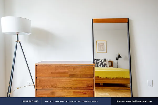 Rented by The Blueground | media 12