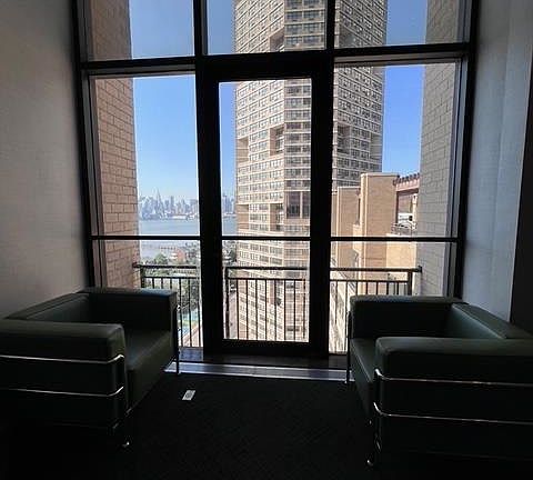 3rd image of 7004 Boulevard East Unit 29D