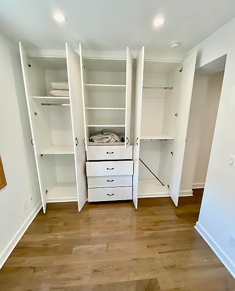 2619 Ditmars Blvd #2 — Photo 4