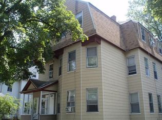 6 Hobson Ave, Worcester, MA 01603