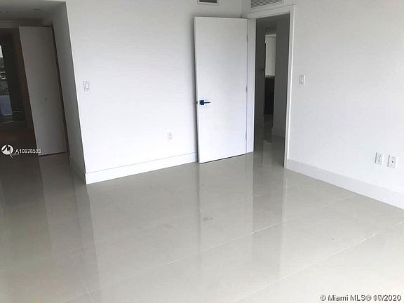 5th image of 1100 100th St Unit 505