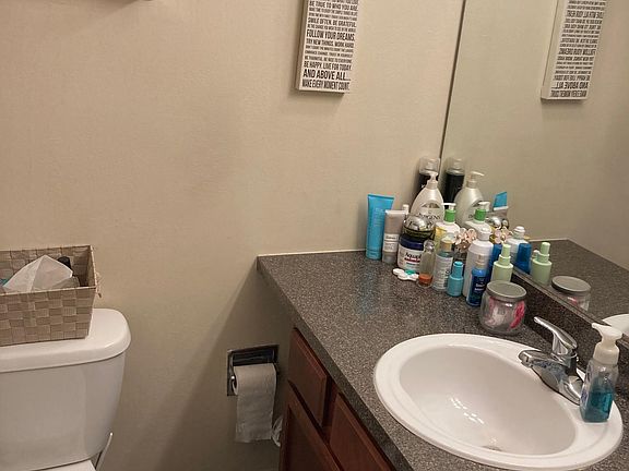 4th image of 6000 Oakwood Dr APT 5K