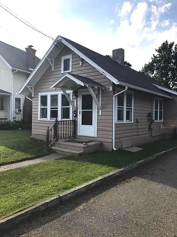 600 Fred St photo 1