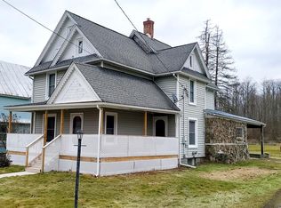286 2nd St, Leraysville, PA 18829