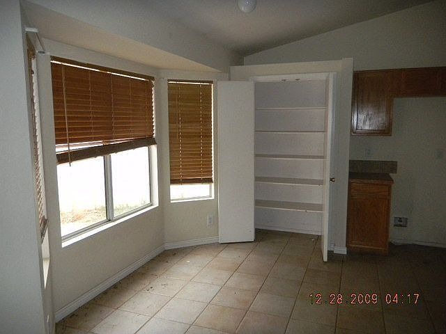 2nd image of 2084 E Devon Rd