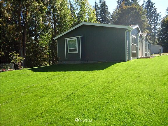 4th image of 2090 E Crestview Dr