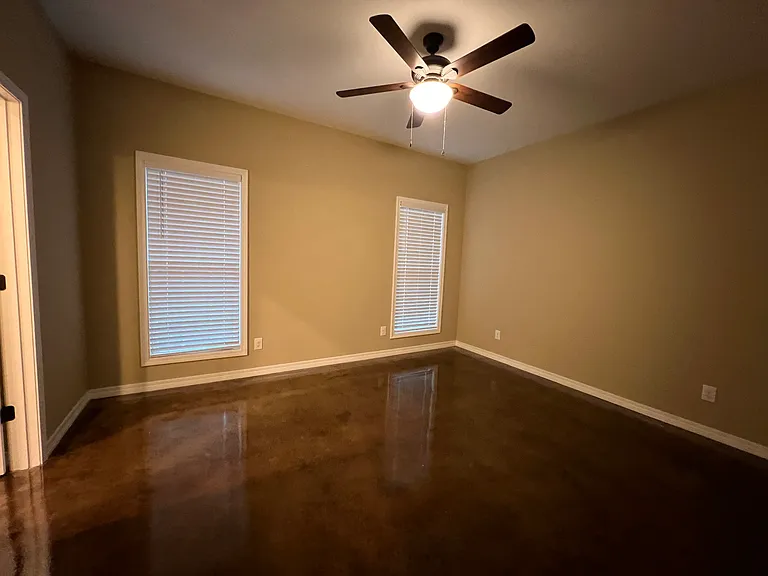 33048B Stables Dr — Photo 13