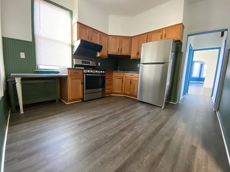 202 Belgrove Dr #2 — Photo 10