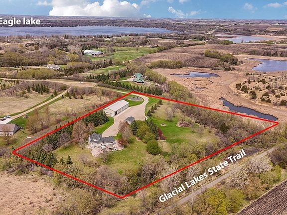 4th image of 4909 County Road 9 NE