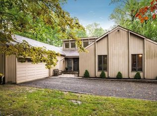 145 Mountain Rd, Ringoes, NJ 08551