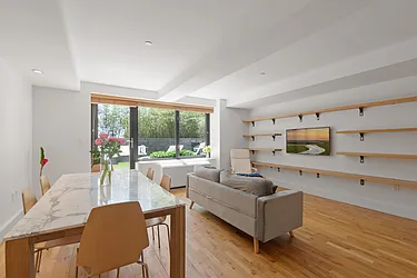 Sold by Hauseit LLC