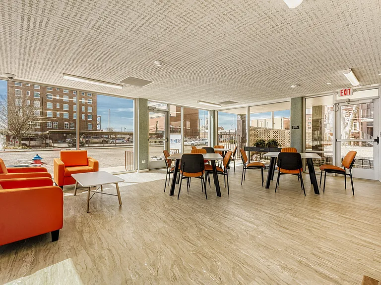 Inn Town Lofts — Photo 15