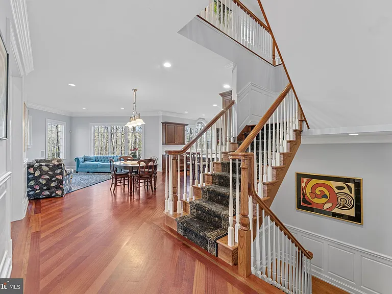8541 Old Dominion Dr — Photo 24