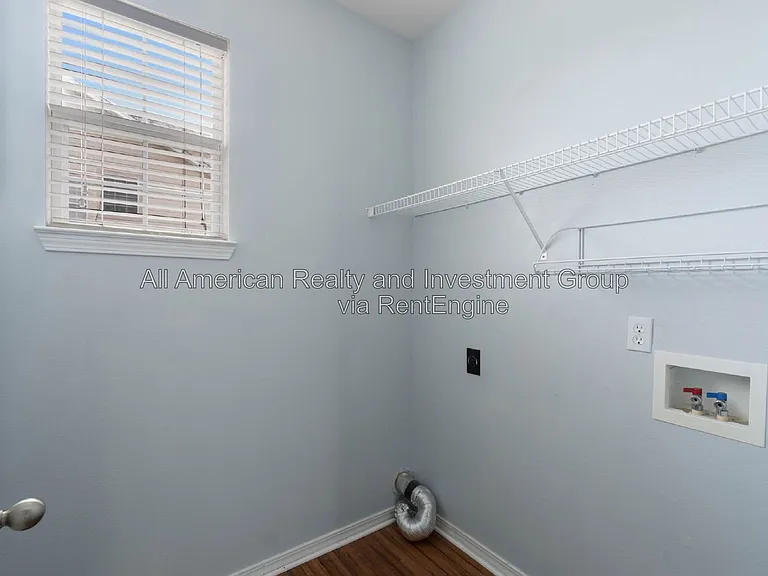 406 Peoria Blvd — Photo 12