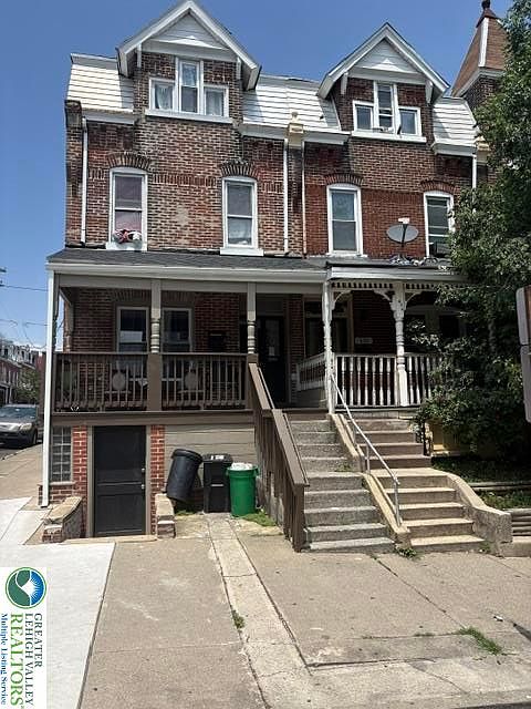 1st image of 437 W Allen St