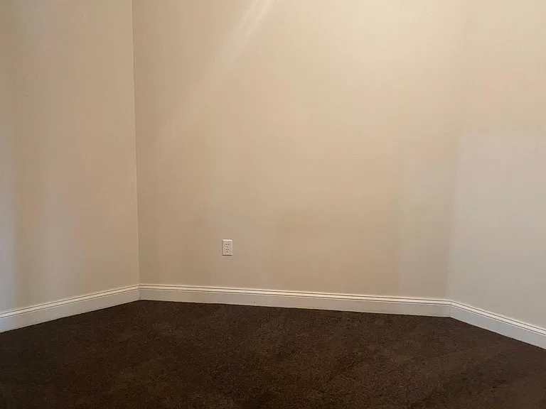 1333 W Broad St #202 — Photo 9