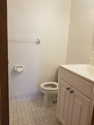 Rented by New York Dwellings LLC | media 21