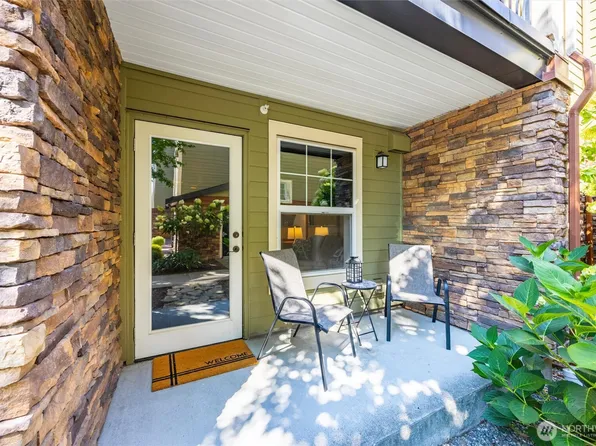 680 32nd Street #C111, Bellingham, WA 98225