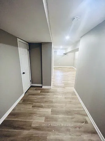 25 Spadina Ave #BASEMENT — Photo 4