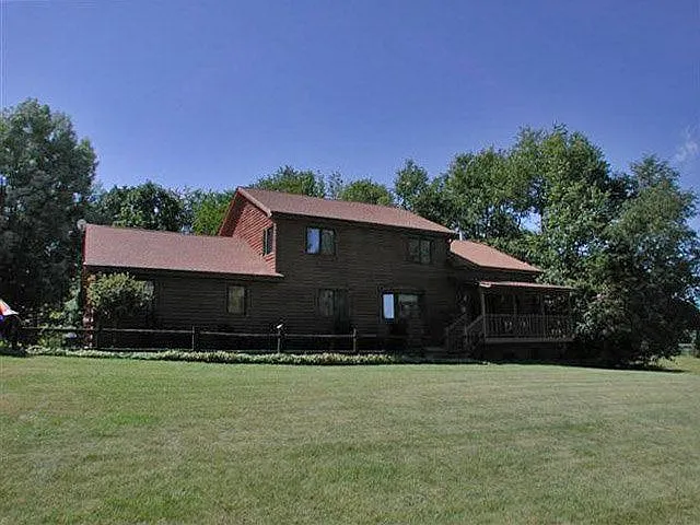 2588 Sue Dr photo 1