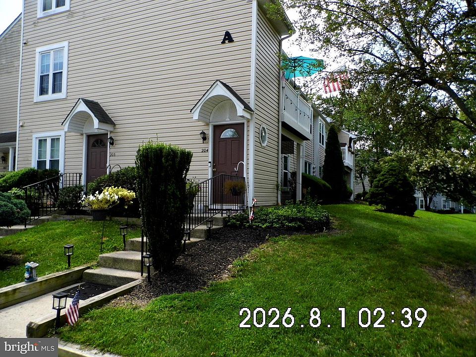 1st image of 204 Boothby Ct